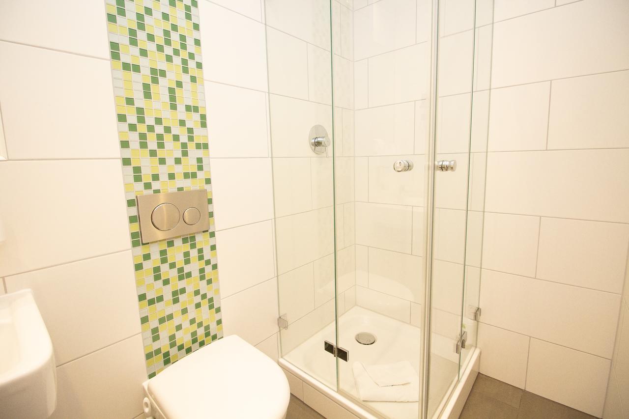 Hotel Dolomit München